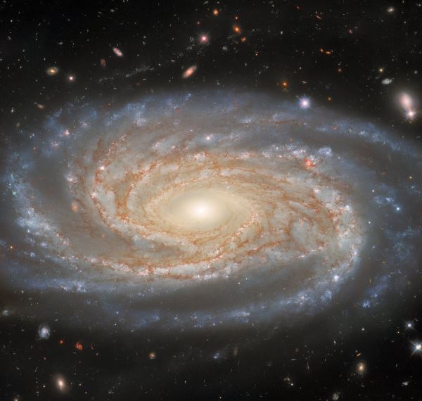 «Hubble» получил детальный снимок спиральной галактики в созвездии Индеец
