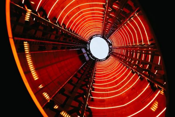 Прозрачный лифт в дымоходе старой электростанции позволит увидеть Лондон с непривычного ракурса