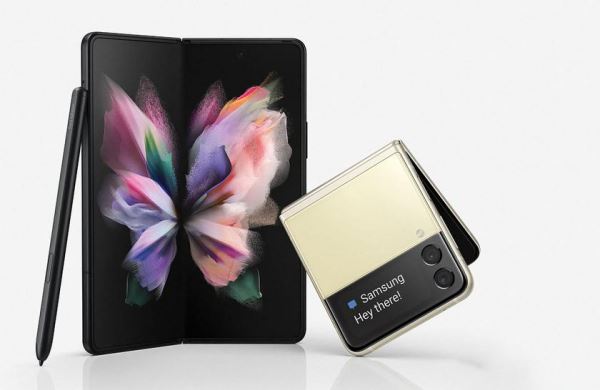 <br />
							Samsung Galaxy Flip 3 и Galaxy Fold 3 начали получать обновление Android 13 в Европе<br />
						